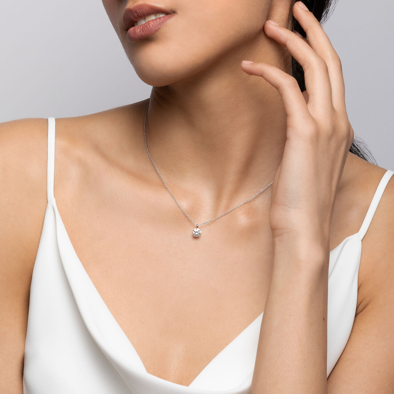 Dây chuyền kim cương đơn giản