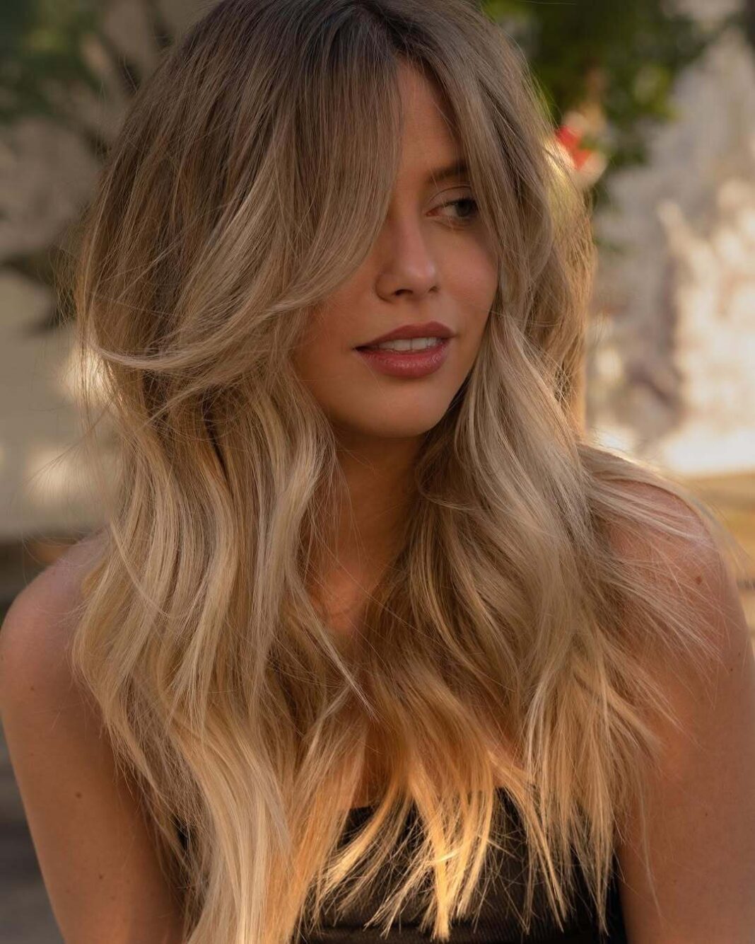 Những kiểu tóc giúp khuôn mặt trông thon gọn hơn Tóc dài tỉa lớp phía trước