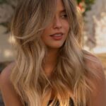 Những kiểu tóc giúp khuôn mặt trông thon gọn hơn Tóc dài tỉa lớp phía trước