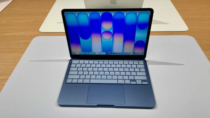 Macbook Neo màu Xanh Indigo (Ảnh: Internet)