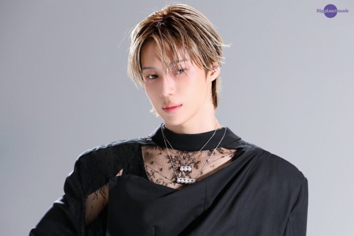 Taemin tự bỏ tiền túi để chi trả lương cho một số nhân viên