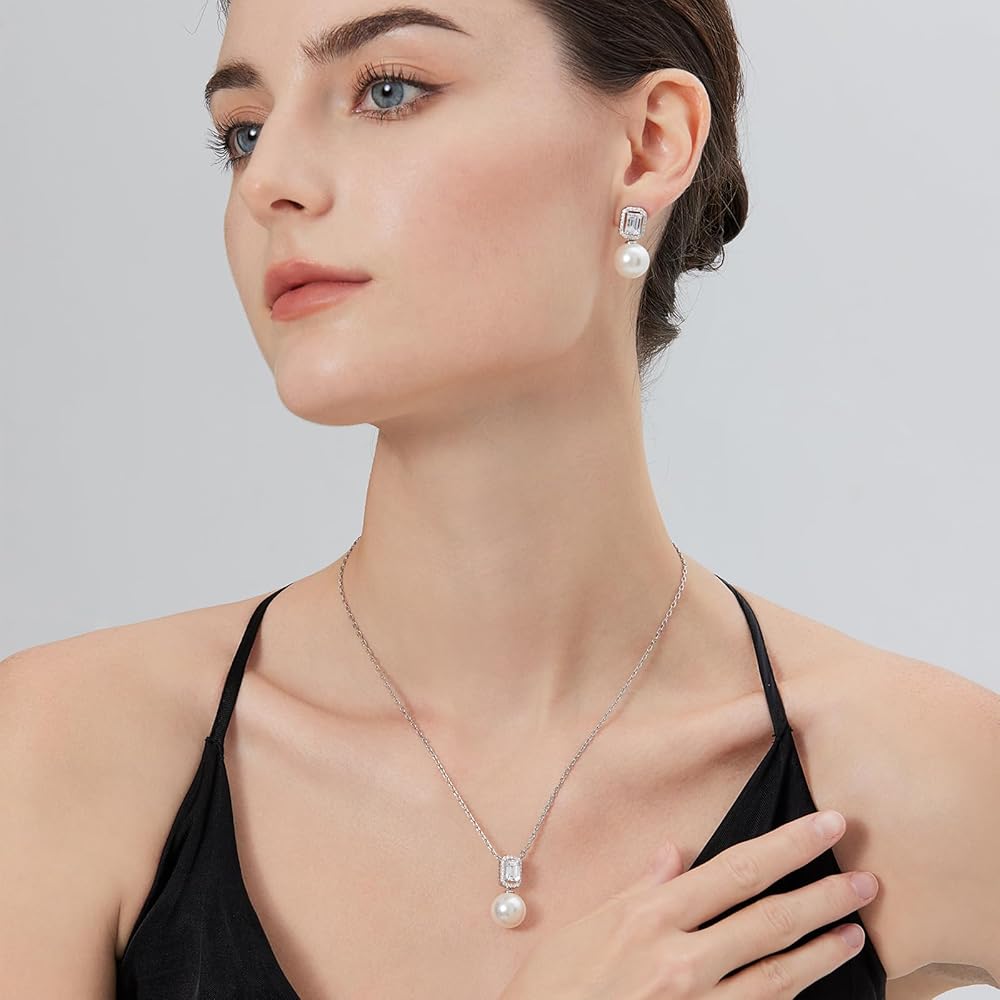 Trang sức Valentine: 5 xu hướng đang được yêu thích nhất