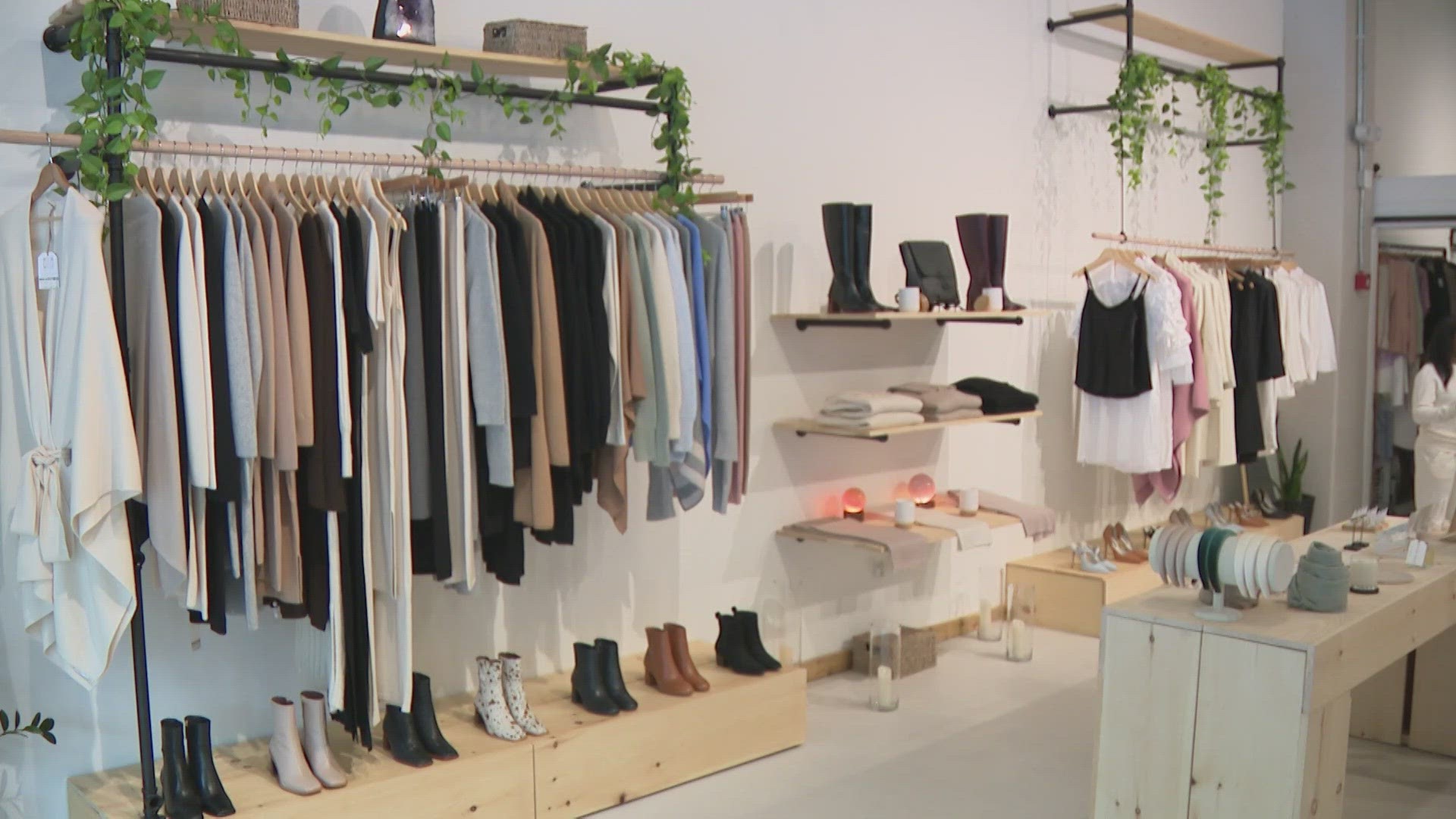 Mua sắm phù hợp với thực tế