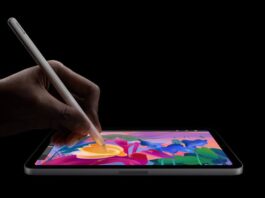 Sử dụng Apple Pencil Pro phác thảo trên iPad Mini 7.