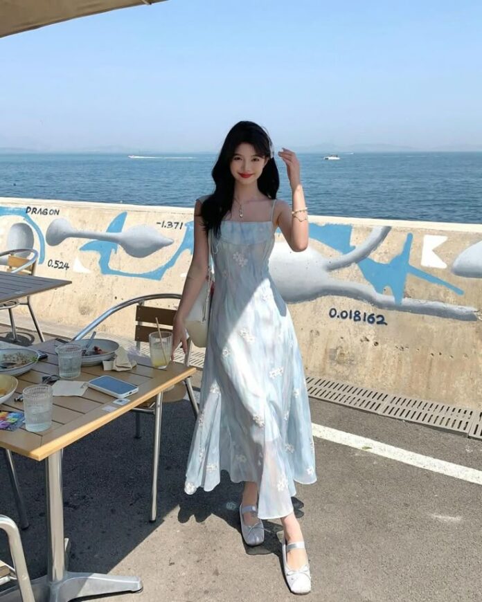 Váy maxi voan in hoa