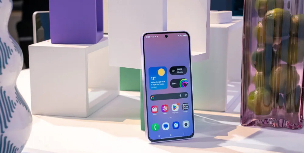 Màn hình của điện thoại Galaxy A57 (Ảnh: Internet)