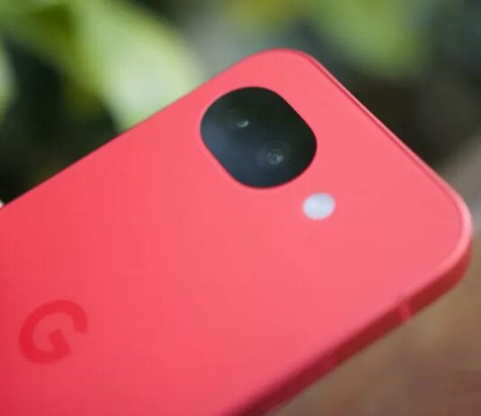 Điện thoại Pixel 10a màu Berry (Ảnh: Internet)