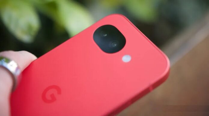 Điện thoại Pixel 10a màu Berry (Ảnh: Internet)