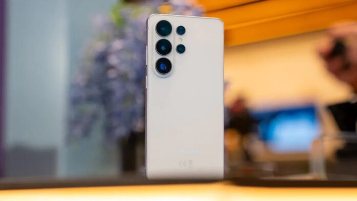 Điện thoại Galaxy S26 Ultra của Samsung (Ảnh: Internet)