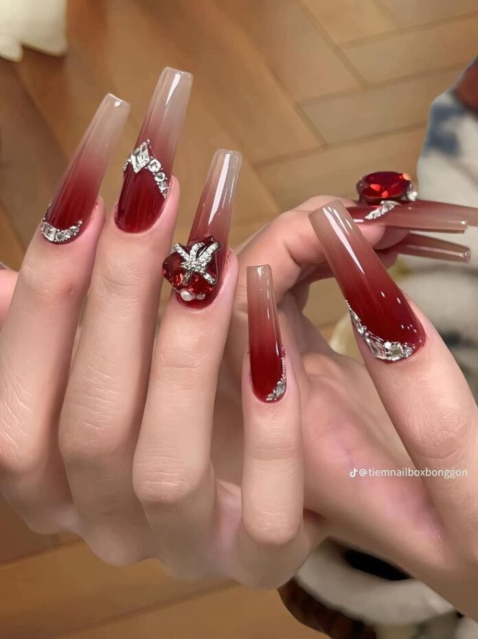 Tuyệt phẩm nail cô dâu sang chảnh mà các nàng không nên bỏ lỡ! mẫu nail cô dâu sang chảnh nail cô dâu nail cô dâu đẹp nail cô dâu đính đá nail cô dâu mắt mèo nail cô dâu nhẹ nhàng nail cô dâu sang chảnh nail cô dâu trắng