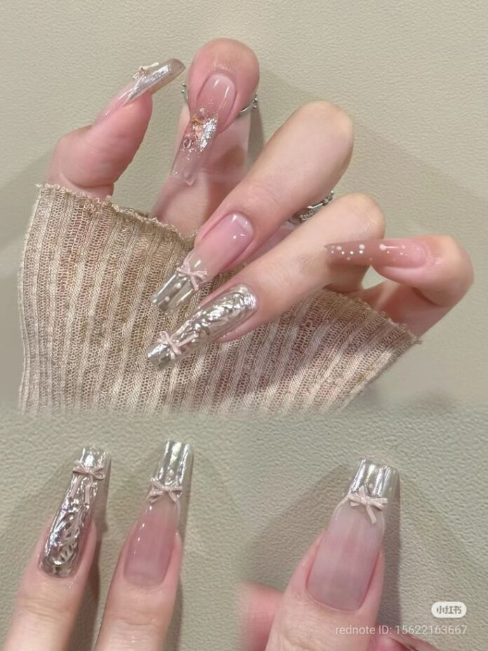 Nail trắng tráng gương bạc