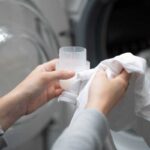 Một số loại chất liệu đặc biệt cần được giặt bằng nước lạnh để tránh hư hỏng