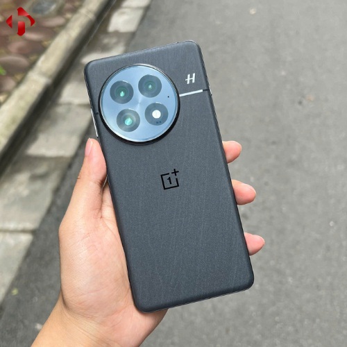 Điện thoại OnePlus 13 (Ảnh: Internet)