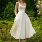 Váy midi xếp ly chữ A