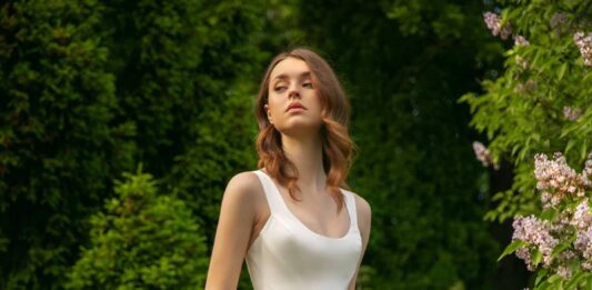 Váy midi xếp ly chữ A