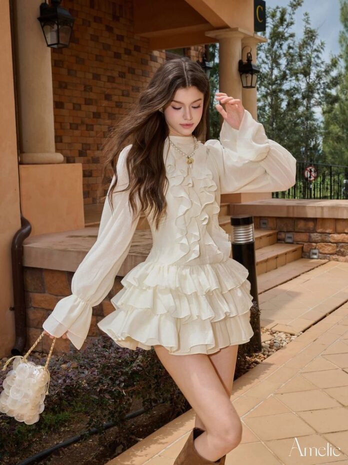 Váy ngắn tay bồng bèo nhún