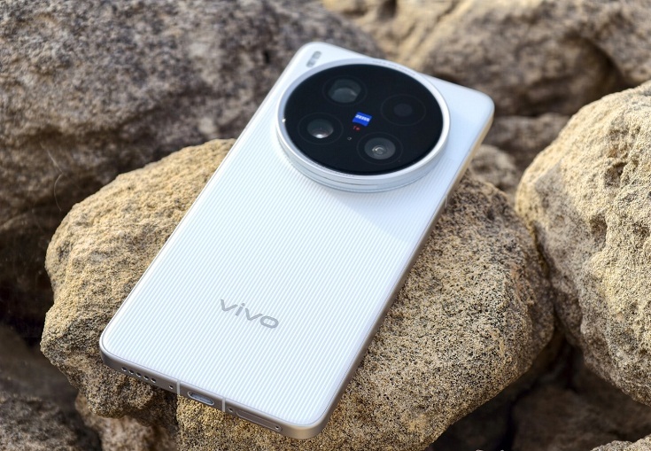 Điện thoại Vivo X300 Ultra (Ảnh: Internet)