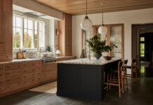 Trước khi quyết định bố cục, hãy nghĩ xem có bao nhiêu người sẽ sử dụng bếp thường xuyên