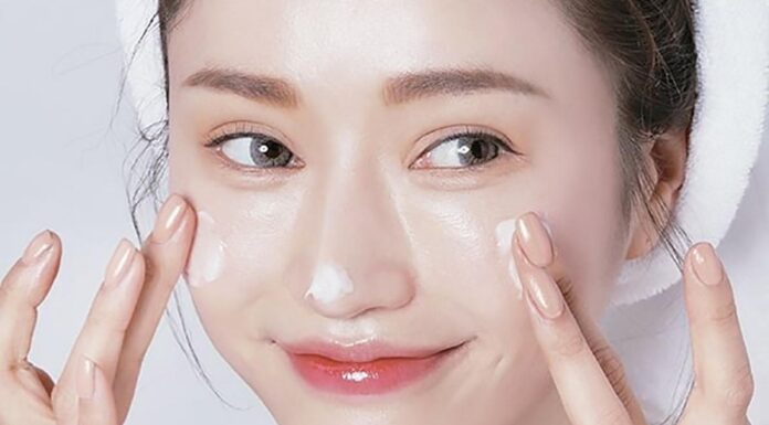 Quy trình chăm sóc da “thủy tinh” (glass skin): Bí quyết sở hữu làn da căng bóng, trong trẻo chuẩn Hàn Quốc Để đạt hiệu quả tối ưu, việc lựa chọn đúng thành phần là rất quan trọng