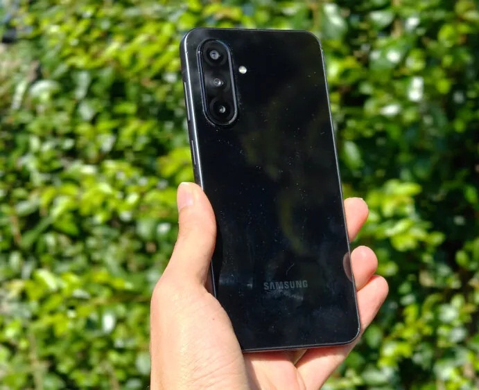 Điện thoại Galaxy A26 5G (Ảnh: Internet)