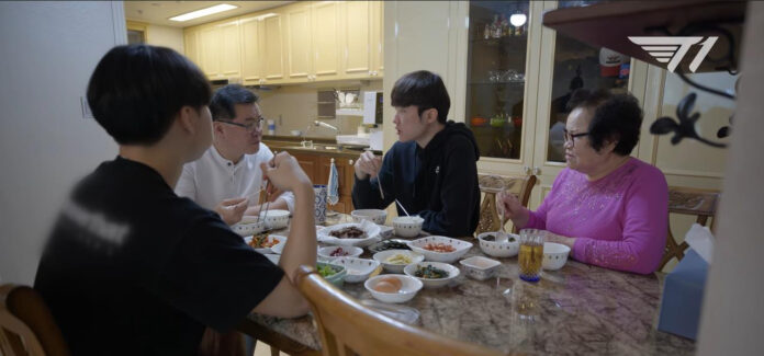 Gia đình của Faker. Ảnh: internet