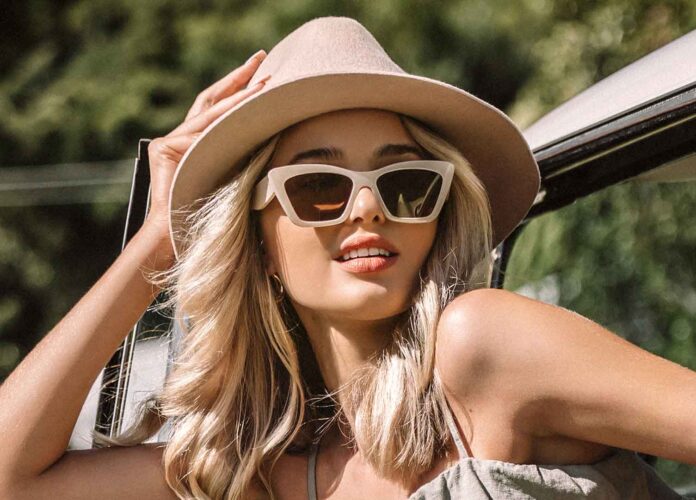 Mỗi dáng mặt sẽ có những kiểu kính “chân ái” riêng