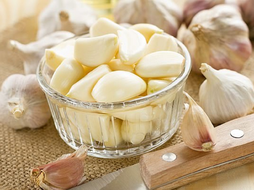 8 lợi ích của việc ăn tỏi thường xuyên