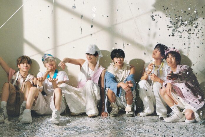 Việc liên tiếp đạt được những thành tích mới cho thấy sự phát triển ổn định và sức hút ngày càng lớn của nhóm trên thị trường âm nhạc