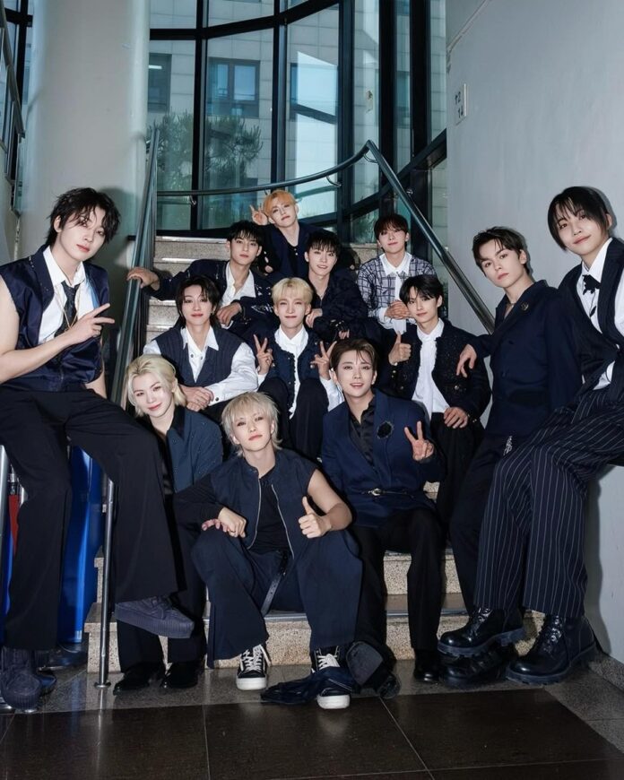 Các thành viên trình diễn loạt ca khúc với năng lượng có thể "đốt cháy" sân khấu (Ảnh: Internet)