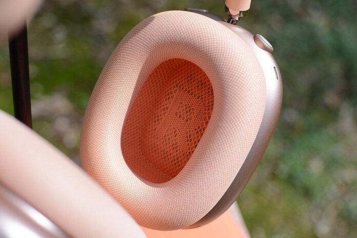 Đệm tai bằng vải của AirPods Max 2 (Ảnh: Internet)