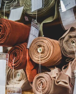 Hiện nay, có nhiều lựa chọn vải bền vững phù hợp với nhu cầu sử dụng hàng ngày