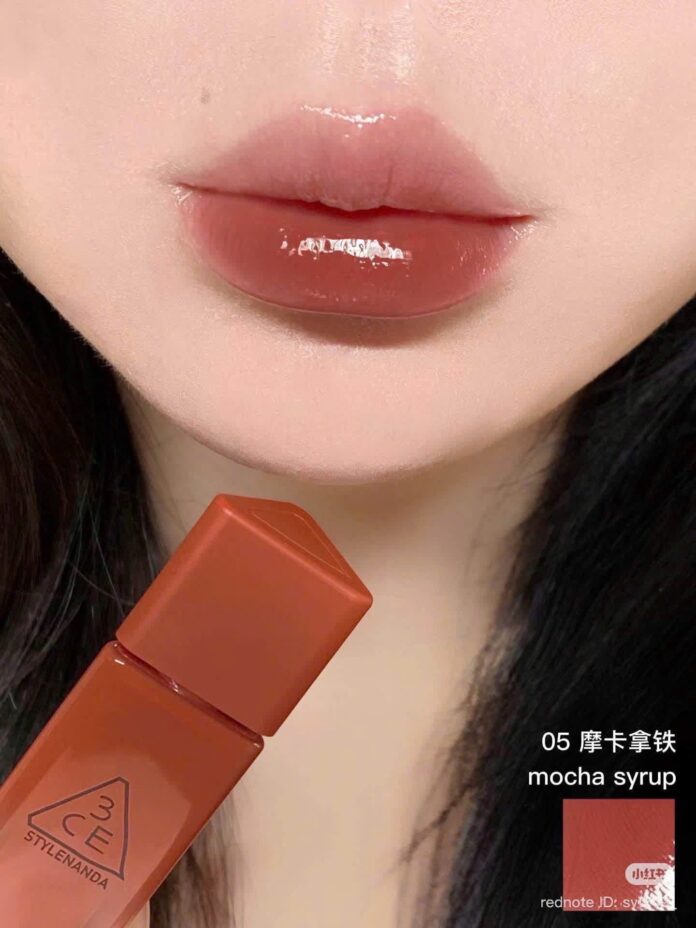 Độ bóng tự nhiên như son dưỡng cao cấp