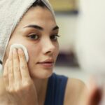 Buổi tối thường là thời điểm lý tưởng hơn để tẩy tế bào chết