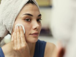 Buổi tối thường là thời điểm lý tưởng hơn để tẩy tế bào chết