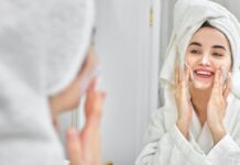 Tùy vào điều kiện thời tiết và tình trạng da, bạn nên điều chỉnh quy trình skincare sao cho phù hợp