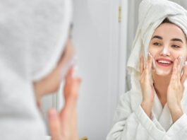 Tùy vào điều kiện thời tiết và tình trạng da, bạn nên điều chỉnh quy trình skincare sao cho phù hợp