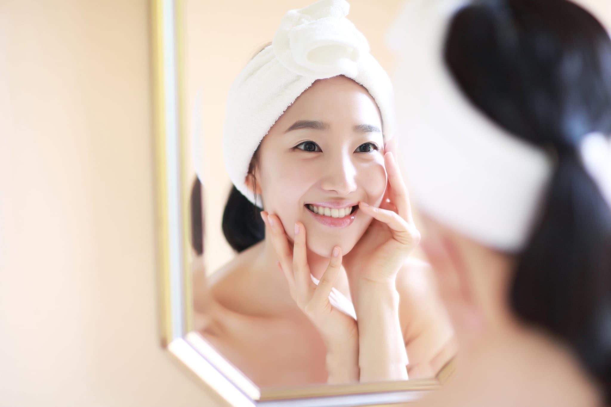 Thoa kem dưỡng ẩm đúng cách