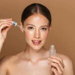 Người sở hữu làn da dầu nên ưu tiên chọn các loại dầu nhẹ, không gây bít tắc