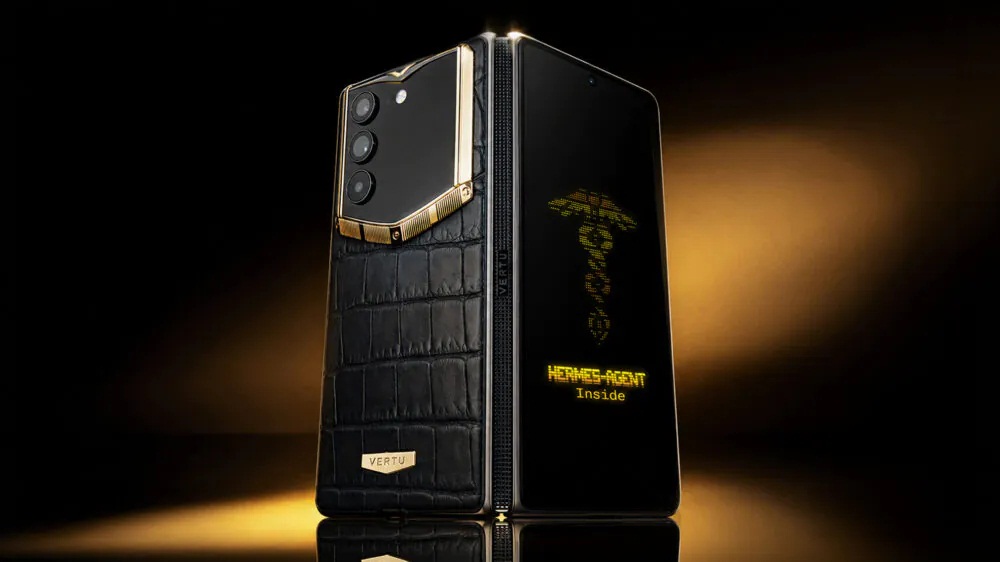 Thương hiệu Vertu ra mắt mẫu điện thoại gập AlphaFold với trợ lý AI và giá siêu đắt