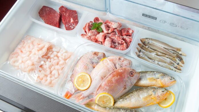 Nhiệt độ tủ đông chuẩn: Bí quyết bảo quản thực phẩm luôn an toàn và tươi ngon bảo quản thực phẩm Bí quyết bảo quản thực phẩm Nhiệt độ lý tưởng của tủ đông Nhiệt độ tủ đông Nhiệt độ tủ đông chuẩn tự động