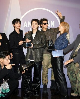 BTS “càn quét” giải thưởng tại American Music Awards 2026 BTS “càn quét” giải thưởng tại American Music Awards 2026 (Ảnh: Internet)