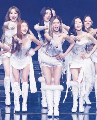 I.O.I tái hợp sau 9 năm với concert I.O.I Concert Tour: LOOP 2026 I.O.I tái hợp sau 9 năm với concert I.O.I Concert Tour: LOOP 2026 (Ảnh: Internet)