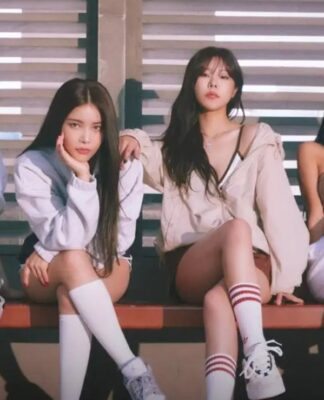 MAMAMOO chuẩn bị tái hợp sau gần 4 năm, tung teaser “4WARD” đầy nghệ thuật MAMAMOO chuẩn bị tái hợp sau gần 4 năm, tung teaser “4WARD” đầy nghệ thuật (Ảnh: Internet)