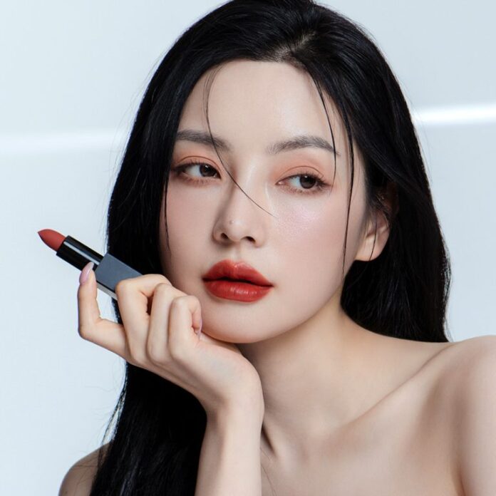 Mỗi tông da sẽ phù hợp với một số màu son đỏ