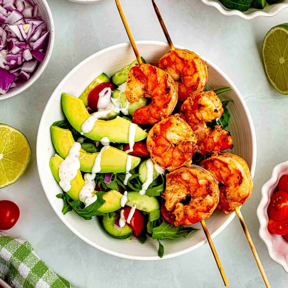 Dù có nhiều lợi ích, tôm vẫn không phù hợp với tất cả mọi người