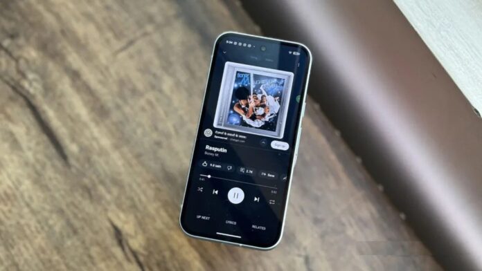 Ứng dụng YouTube Music trên điện thoại (Ảnh: Internet)