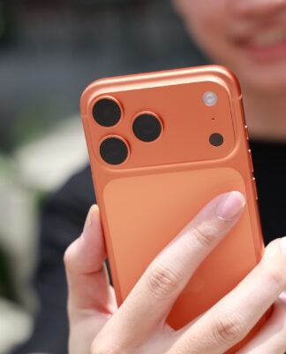 iPhone 17 sau 8 tháng sử dụng: Trải nghiệm bền bỉ quan trọng hơn những hào nhoáng ban đầu Cụm camera sau là điểm được quan tâm nhiều trong quá trình sử dụng lâu dài.