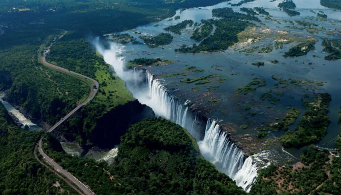 Victoria Falls. Nguồn: Internet