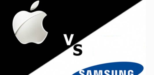 Apple tăng trưởng tốt về điện thoại và đồng hồ thông minh so với Samsung và các hãng khác Apple và Samsung (Ảnh: Internet)