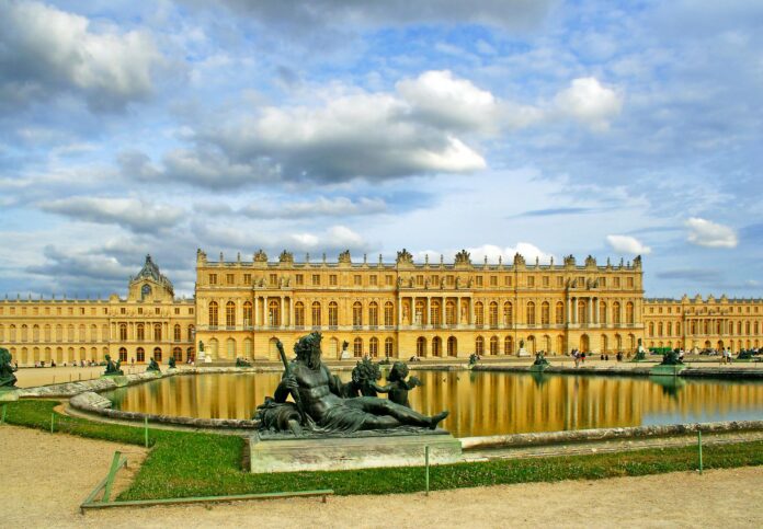 Cung điện Palace of Versailles. Nguồn: Internet